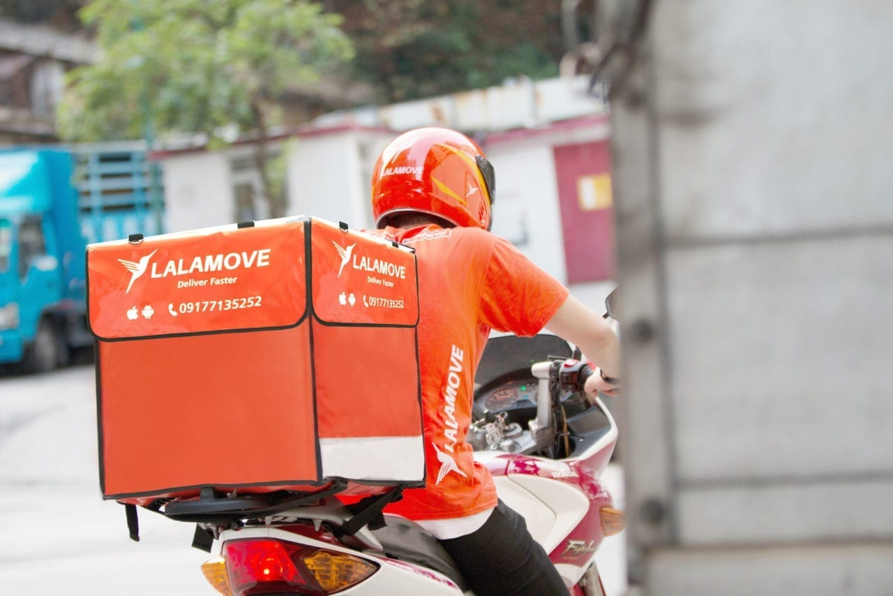Grab Express vs. Lalamove: Your Top Same-Day Delivery Couriers